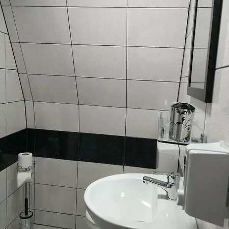 Vendégház Mirela 2*