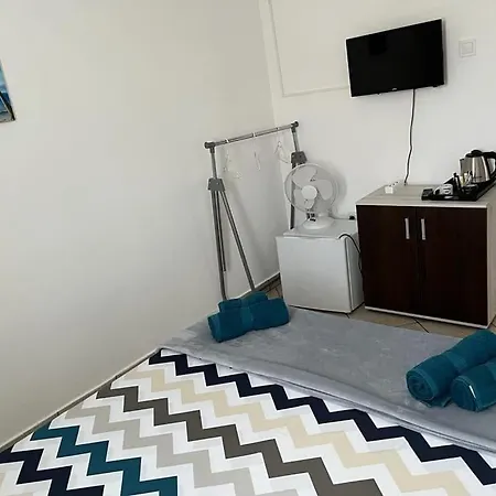 Mirela Guest house